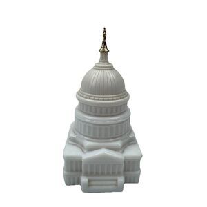 Vintsge Avon Milk Glass Bottle The Capitol After Shave Cologne Collectible